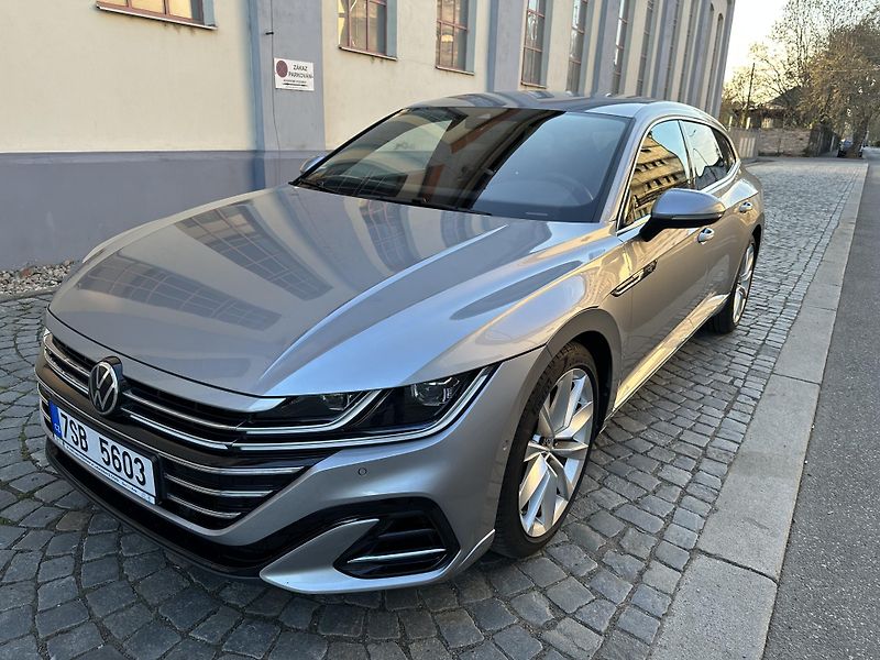 Volkswagen Arteon 2,0 TSI 206 KW R Line kam.360 - fotka 2 z 24