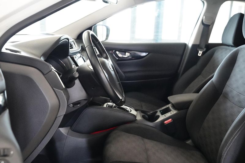 Nissan Qashqai - fotka 11 z 25