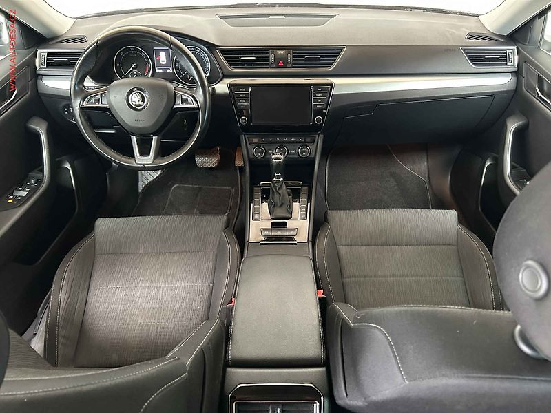 Škoda Superb (2017) 2.0 TDi, Ambition, DSG, TZ - fotka 8 z 20