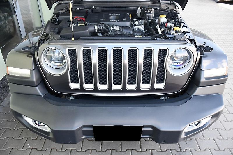 Jeep Wrangler 2.2CRD UNLIMITED REZERVACE - fotka 50 z 51