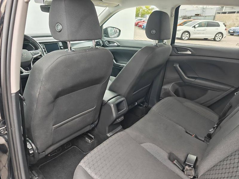 Volkswagen T-Cross Life 7DSG 1.0TSI - fotka 7 z 23