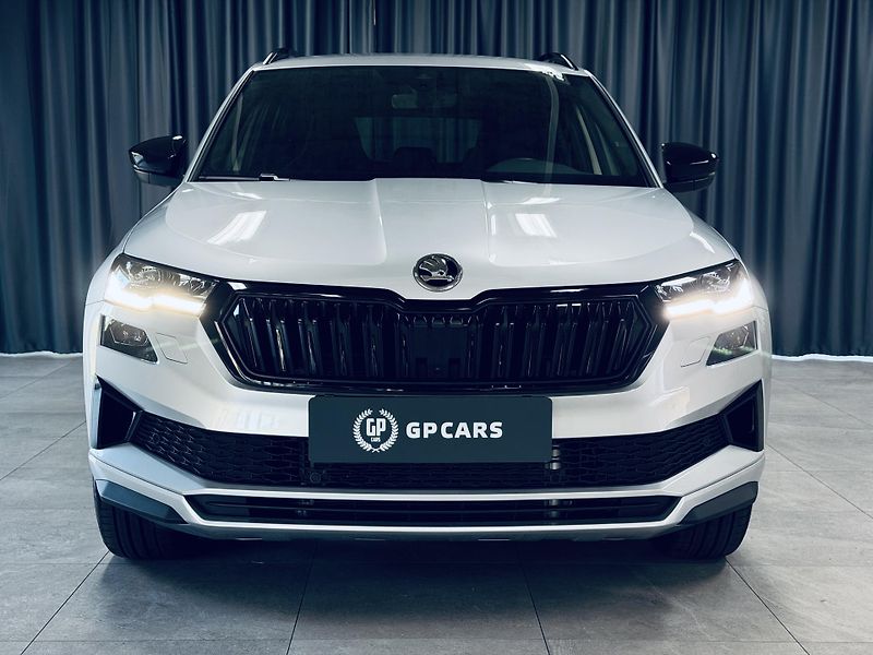 Škoda Karoq (2025) 1.5TSI*SPORT*360*5.LET.ZÁR - fotka 2 z 42