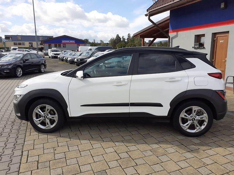 Hyundai Kona (2023) 1.0 T-GDi 1.MAJ ČR - fotka 6 z 38