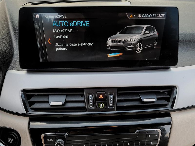 BMW X1 PHEV zálohováno - fotka 30 z 50