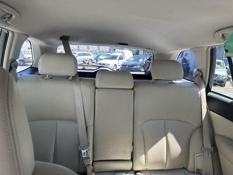 Subaru Outback (2012) 2.0 D 4x4 manual  - fotka 22 z 30