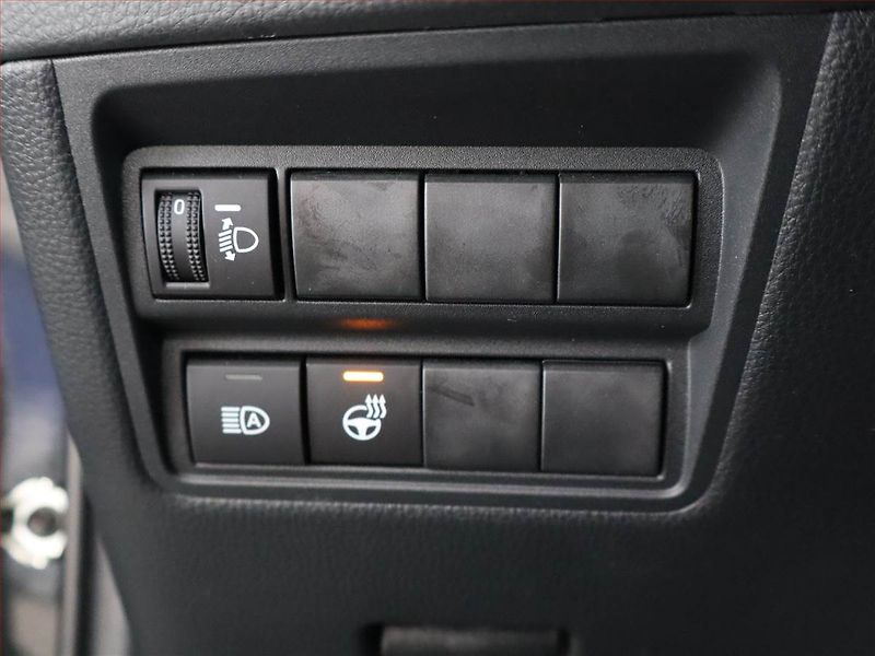 Toyota Yaris (2025) Style 1.5 VVT-i Hybrid - fotka 23 z 26