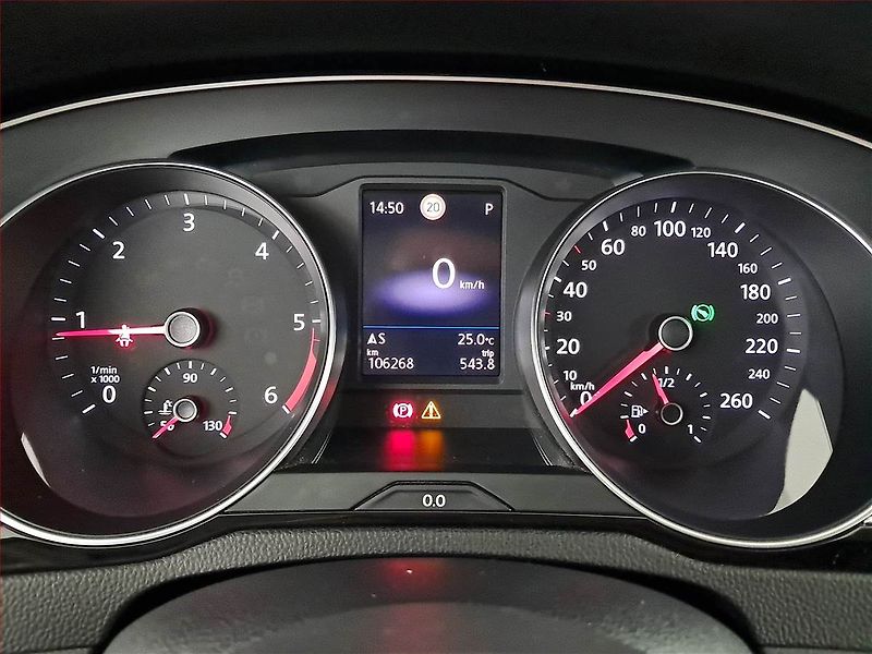 Volkswagen Passat (2021) Elegance 2.0 TDI - fotka 11 z 24