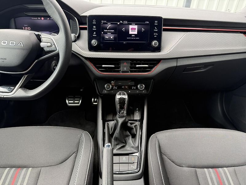 Škoda Scala DSG 1,5 TSi 110 kW Monte Carlo - fotka 11 z 24