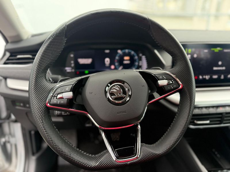 Škoda Octavia Style Plus 2.0 TSI 140kw 4x4 D - fotka 10 z 25