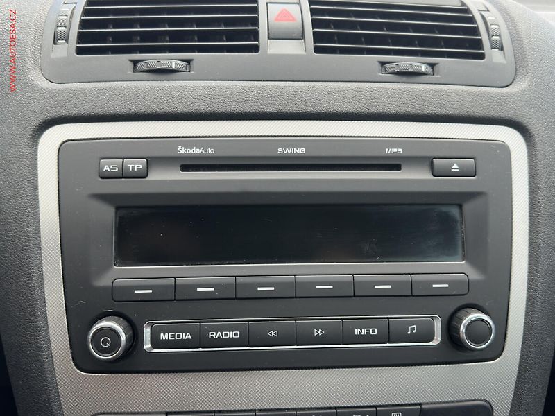 Škoda Octavia (2011) 2.0TDI, ČR, autoAC - fotka 14 z 18
