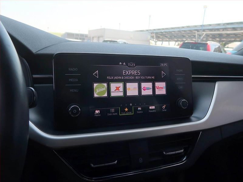 Škoda Scala (2022) 1.0 TSI, Automat, Serv.kniha - fotka 12 z 18