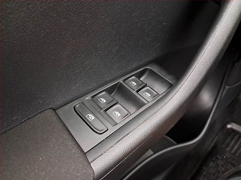Škoda Fabia (2016) 1.2 TSI, Tempomat - fotka 18 z 18