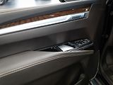 Cadillac Escalade (2026) 6.2 V8 Sport Platinum 2026 - náhled 18