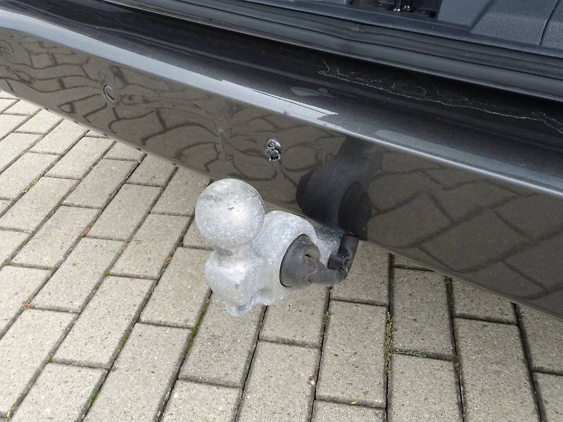 Volkswagen Caravelle (2025) Style 2,0TDI 4 Motion 8.AUT DR - fotka 29 z 31