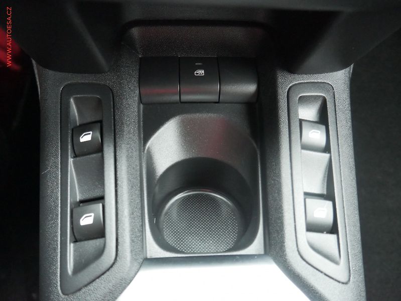 Peugeot 301 (2016) 1.6 HDi, ČR, Active, park - fotka 14 z 17