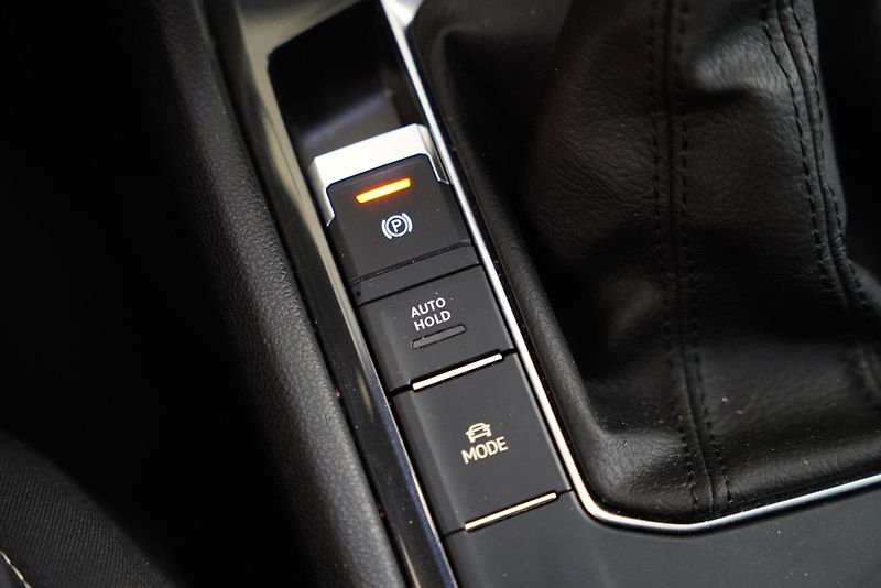 Volkswagen Tiguan - fotka 27 z 30