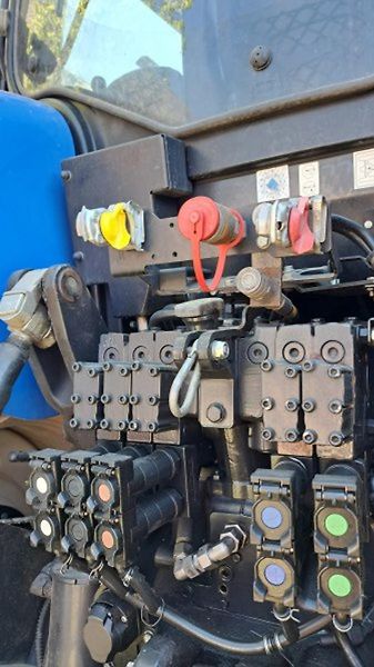 New Holland (2021) T7.270 traktor 270HP - fotka 4 z 11