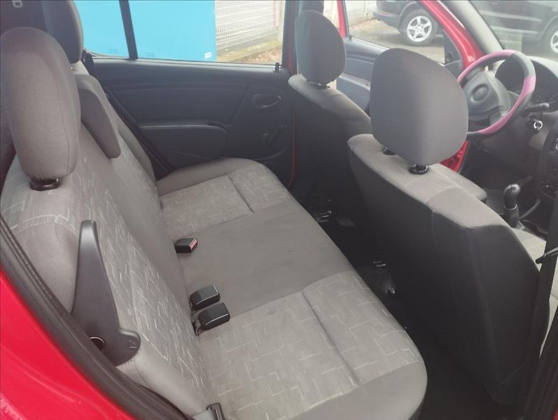 Dacia Sandero 1,4 MPi 55KW - fotka 9 z 12
