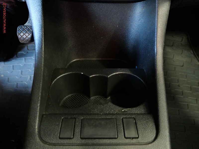 Škoda Roomster (2008) 1.2i, AC, TZ, STK7/28 - fotka 16 z 17