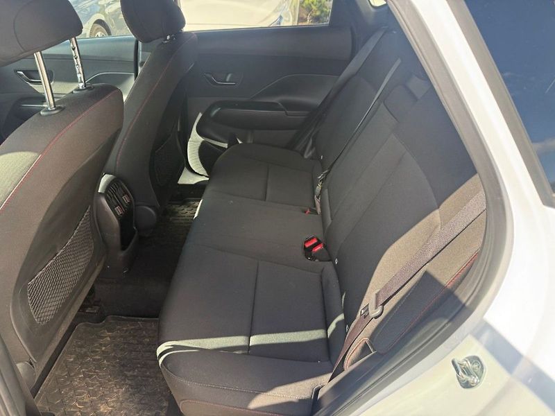 Hyundai Kona MY24 1,6 T-GDI MT N-Line - fotka 6 z 11
