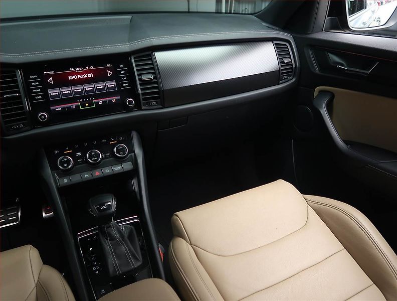 Škoda Kodiaq (2022) Sportline 1.5 TSI - fotka 8 z 20