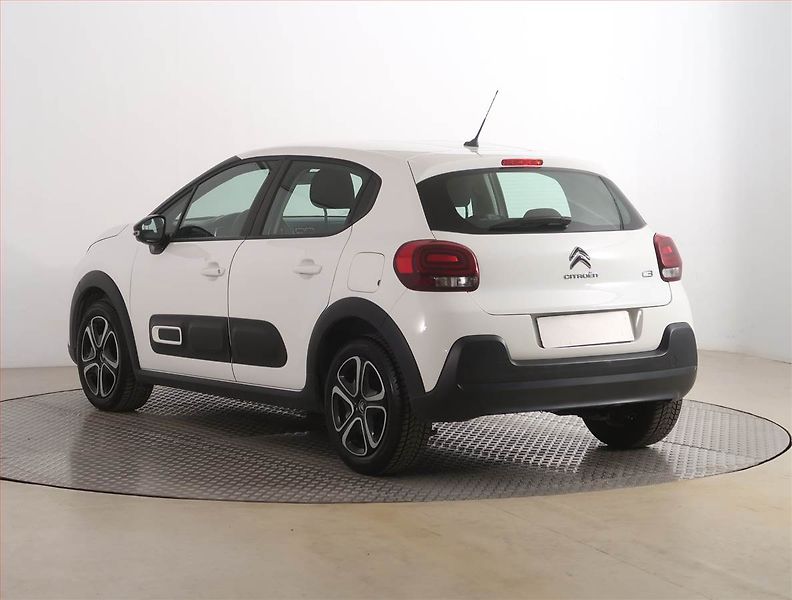 Citroën C3 (2021) 1.2 PureTech, Serv.kniha - fotka 4 z 17