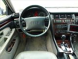 Audi A8 4,2 V8 Quattro 4x4 AUTOMAT - náhled 39