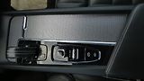 Volvo XC60 B4 AWD R Design - náhled 16