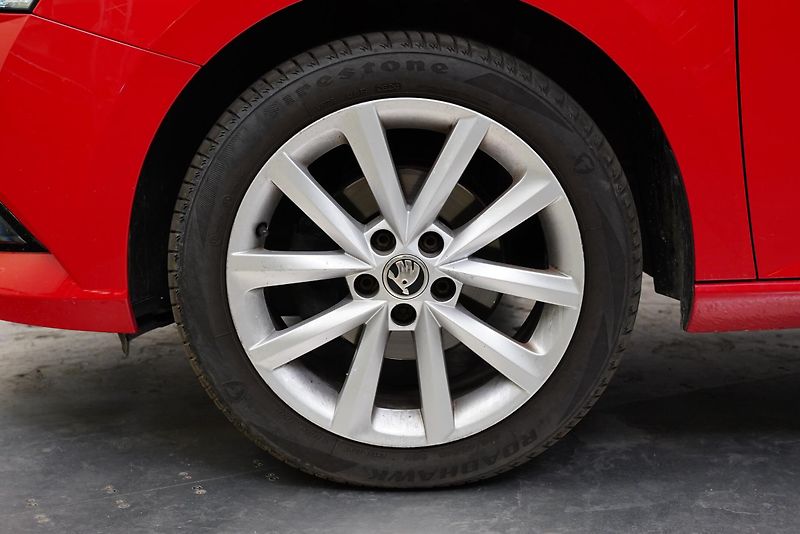 Škoda Fabia - fotka 10 z 25