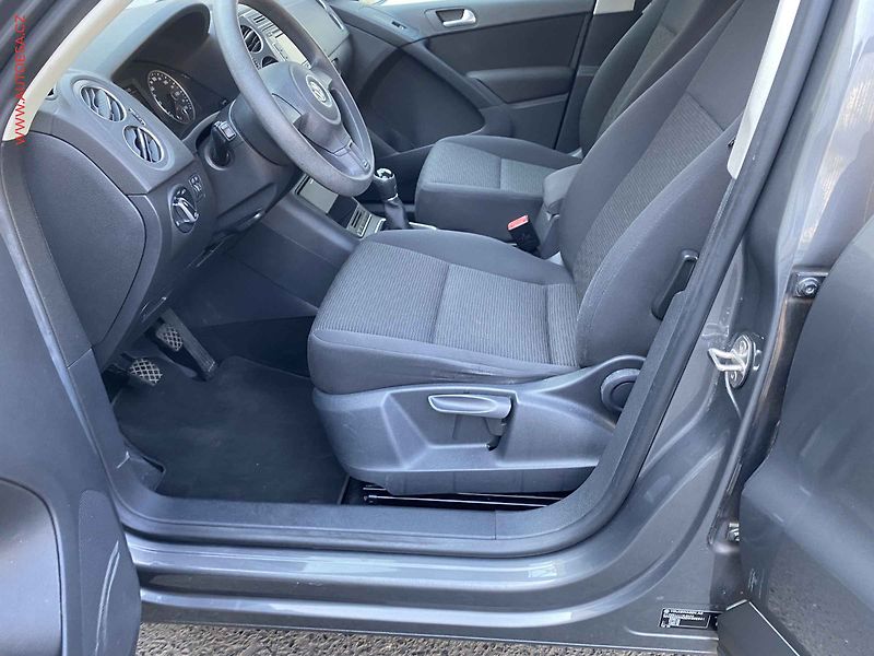 Volkswagen Tiguan (2014) 1.4 TSi, Trendline, navi, - fotka 8 z 15