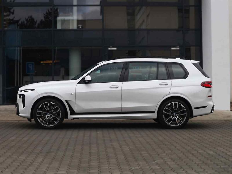 BMW X7 - fotka 3 z 10
