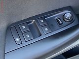 Opel Astra (2019) 1.4 T, Edition, navi, kamera - náhled 11