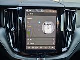 Volvo XC60 B5 AWD Momentum Pro,ČR,1.Maj. - náhled 31