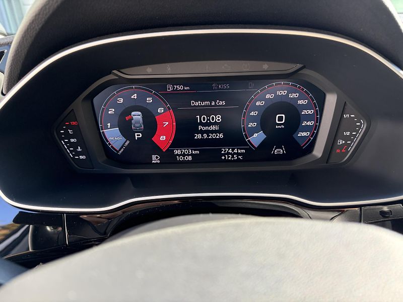 Audi Q3 (2019) 1.5 TSI - fotka 6 z 18