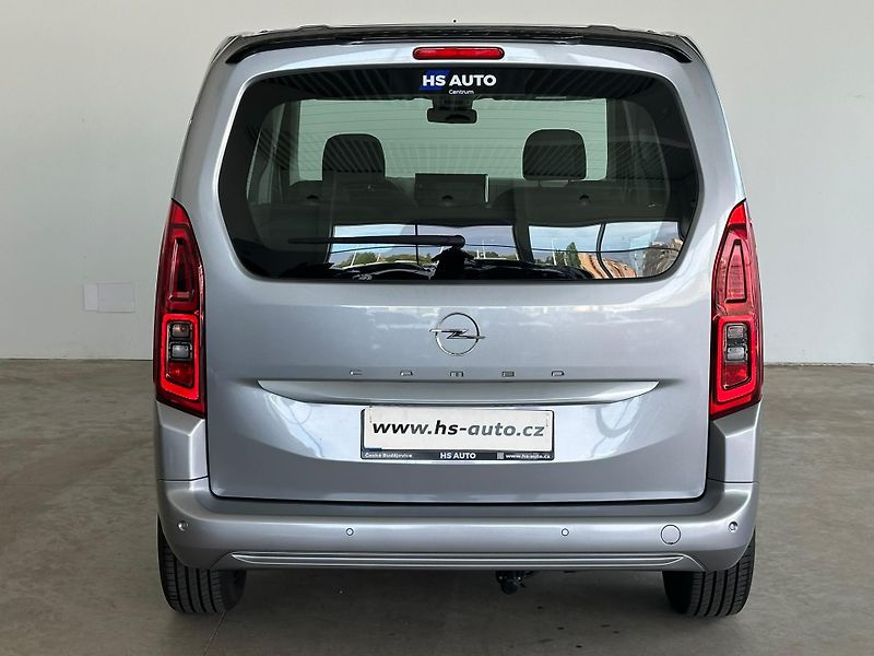 Opel Combo Edition Plus L1H1 1.5CDTI, MT6 - fotka 5 z 17