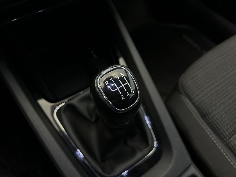 Škoda Octavia 1.5 TSI Ambition - fotka 14 z 23