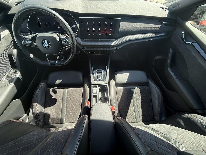Škoda Octavia DSG 2,0 TSi 180 kW RS - fotka 10 z 24