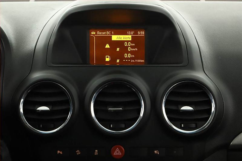 Opel Antara (2012) 2.2 CDTI, 4X4, Automat, Navi - fotka 13 z 18