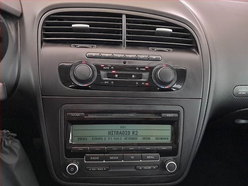 Seat Altea (2013) 2.0 TDI, 4X4, Serv.kniha - fotka 12 z 19