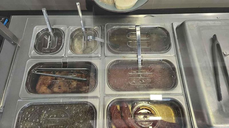 V Restauraci Motogrill u Humpolce jsme si dali poctivou dršťkovou a knedlo, zelo, vepřo.