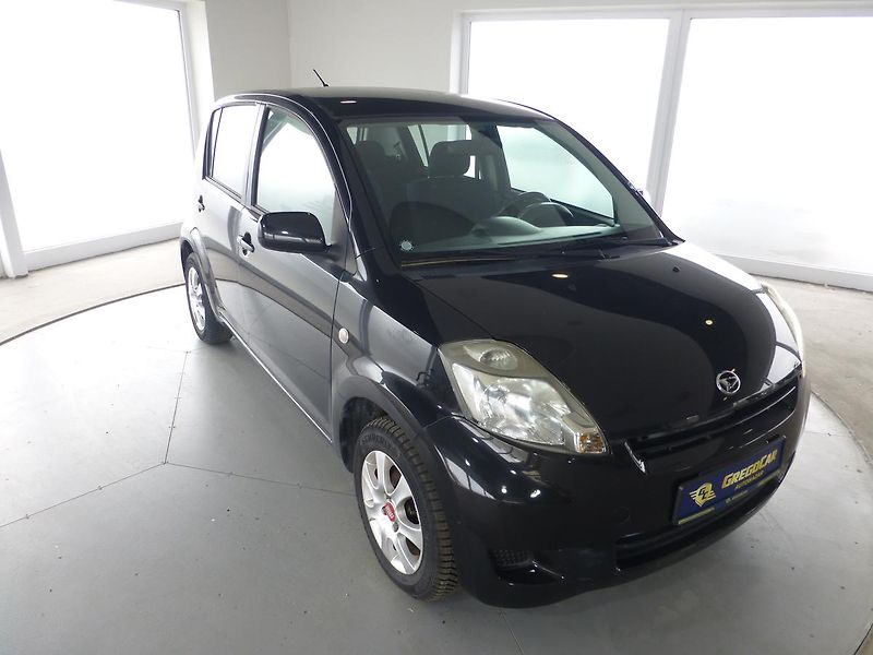 Daihatsu Sirion (2008) 1,0I-51KW*ALU KOLA**KLIMA** - fotka 4 z 21