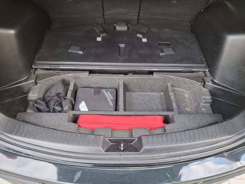 Mazda CX-5 2.0 benzin Rezervace - fotka 24 z 48