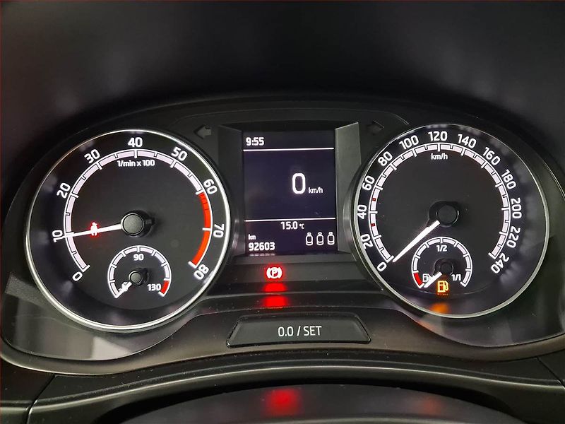 Škoda Fabia (2021) Style 1.0 TSI, Kůže, Tempomat - fotka 11 z 18
