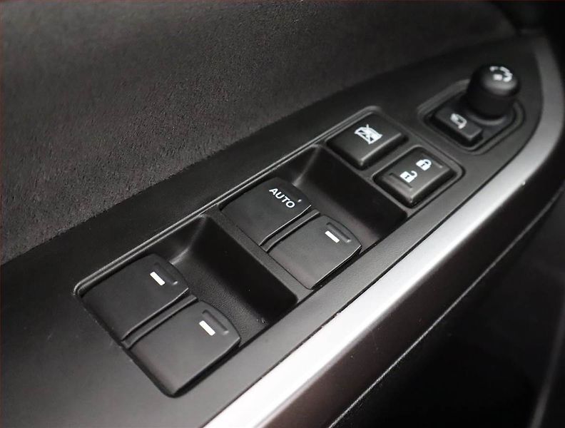 Suzuki Vitara (2020) Elegance 1.4 BoosterJet, LPG - fotka 14 z 20