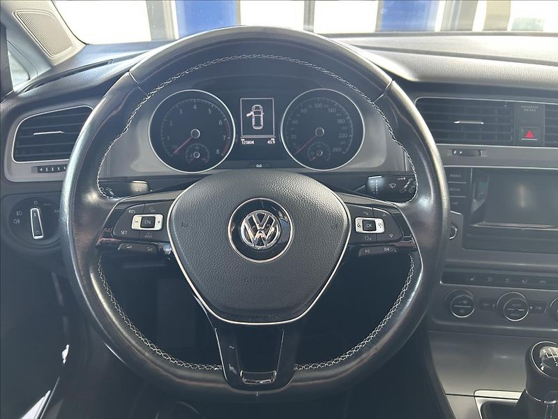 Volkswagen Golf 1,2   TSI,LOUNGE,SERVISKA,2.MA - fotka 13 z 28