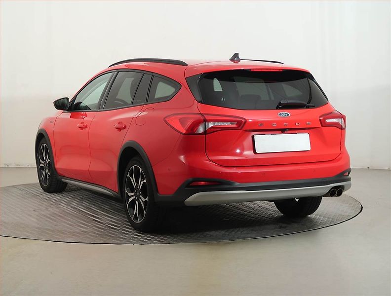 Ford Focus (2020) Edition 1.5 EcoBoost, Automat - fotka 4 z 18