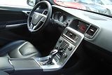 Volvo V60 (2013) PLUG-IN-HYBRID,2.4D6,AWD,158kW - náhled 52