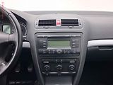 Škoda Octavia (2009) 1.9 TDi, Ambiente - náhled 12