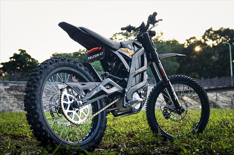 CFMOTO (2026) 79Bike Falcon GT  L1e - fotka 3 z 3