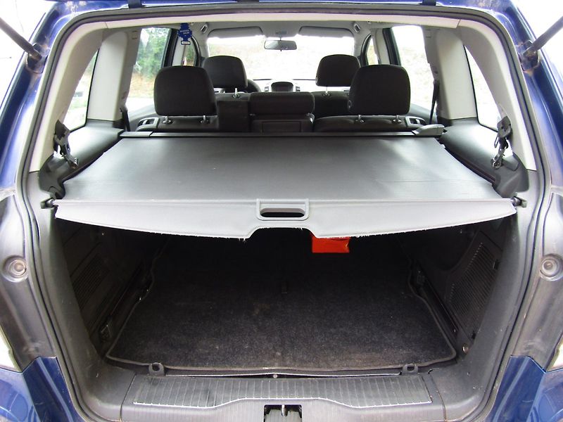 Opel Zafira (2005) 1.6 16V  7 MÍST - fotka 22 z 35